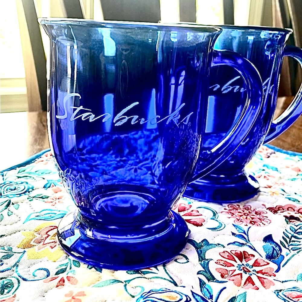 Starbucks Cobalt Blue Glass Mugs. One Set of two mugs. 15oz each. GUC.